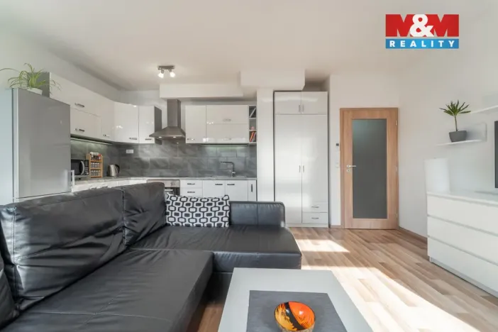 Prodej bytu 2+kk, Praha, Ke kříži, 50 m2