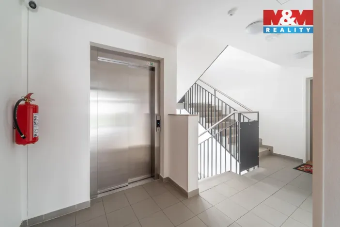 Prodej bytu 2+kk, Praha, Ke kříži, 50 m2