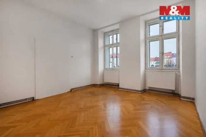 Pronájem bytu 3+1, Jičín - Staré Město, 104 m2