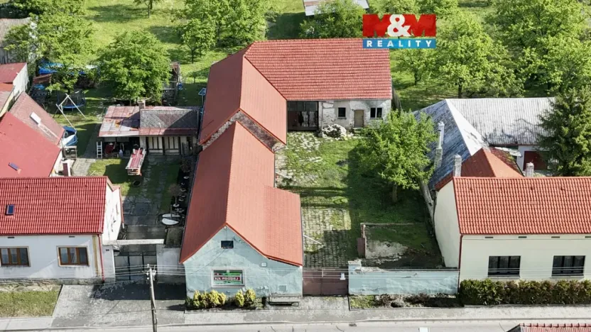 Prodej rodinného domu, Lesná, 144 m2