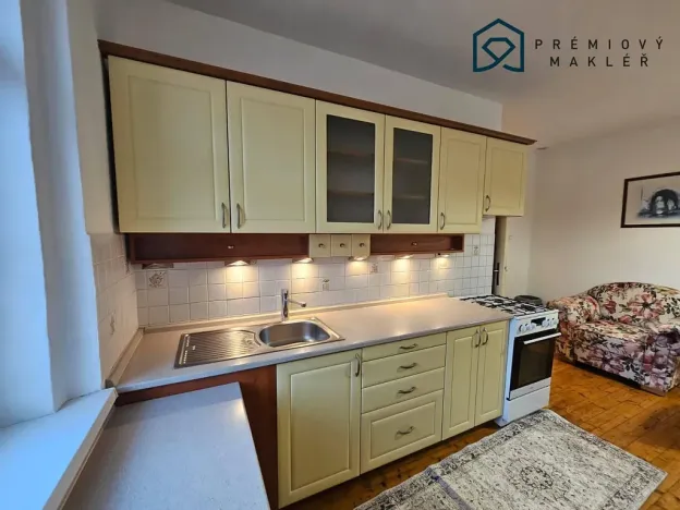 Prodej bytu 1+1, Teplice - Trnovany, U Vlastního krbu, 43 m2