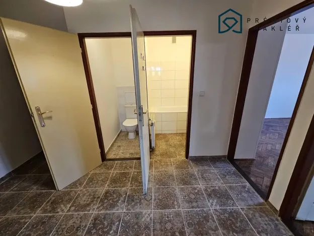 Pronájem bytu 2+1, Most, tř. Budovatelů, 56 m2