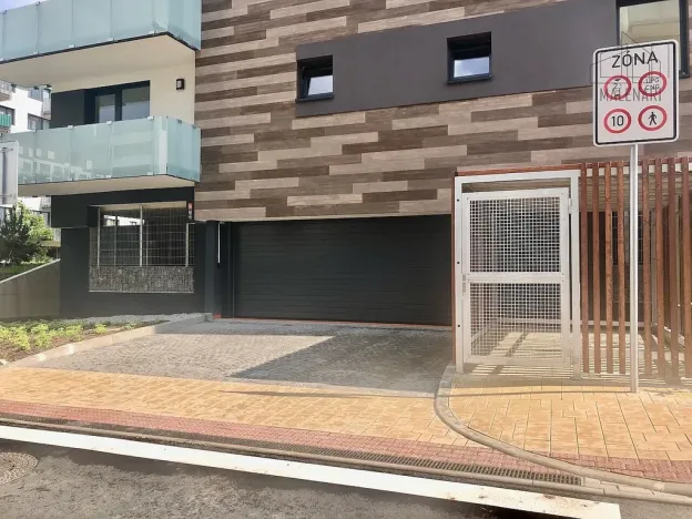 Pronájem bytu 2+kk, Praha - Hlubočepy, Ondrákové, 52 m2