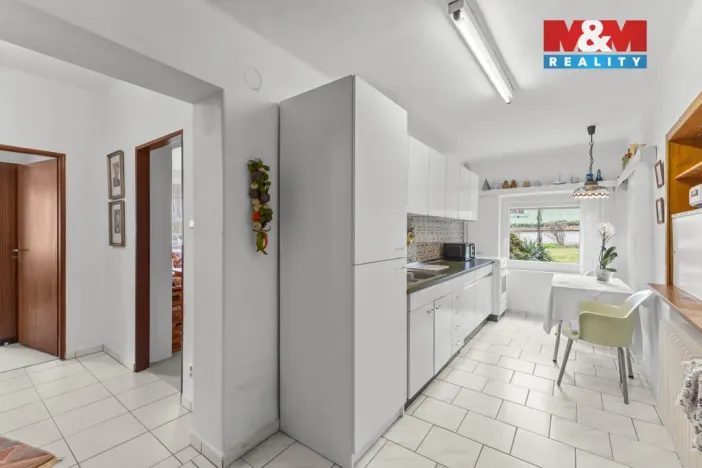 Prodej rodinného domu, Zvoleněves, 245 m2