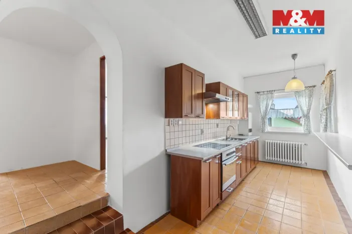 Prodej rodinného domu, Zvoleněves, 245 m2