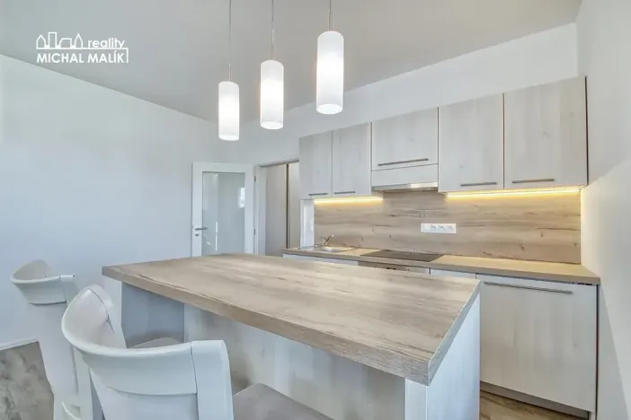 Pronájem bytu 1+kk, Hranice, Pod Nemocnicí, 39 m2