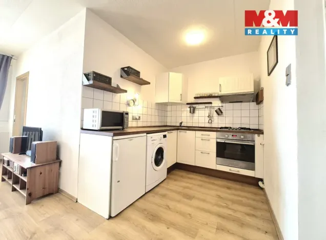 Pronájem bytu 2+kk, Praha - Modřany, Krouzova, 53 m2