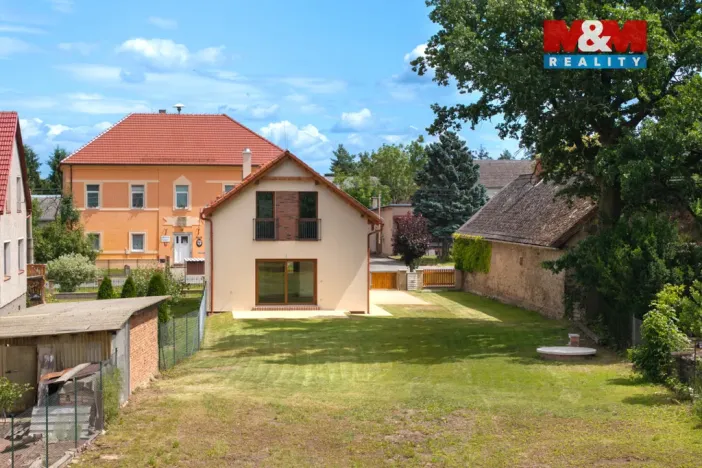 Prodej rodinného domu, Petrovice I, 147 m2