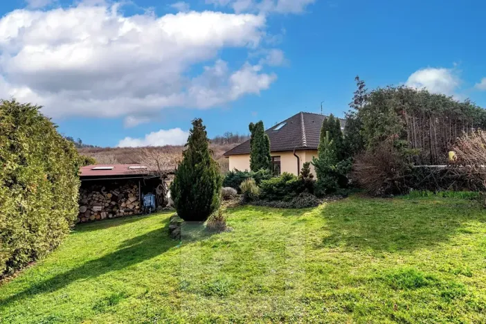 Prodej rodinného domu, Králův Dvůr, 262 m2