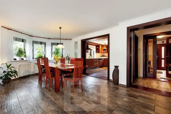 Prodej rodinného domu, Králův Dvůr, 262 m2