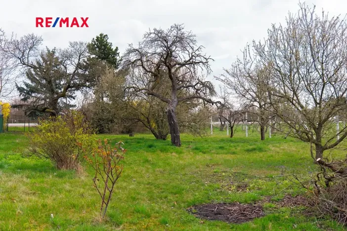 Prodej pozemku pro bydlení, Brno, 2410 m2