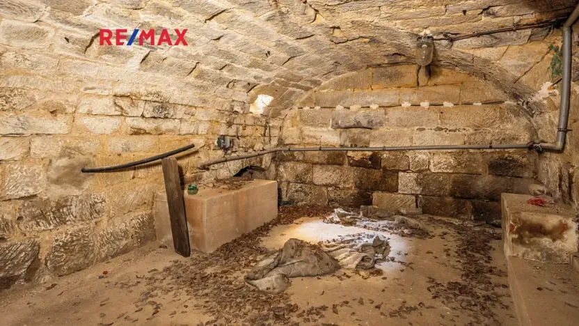 Prodej vily, Radvanec, 420 m2