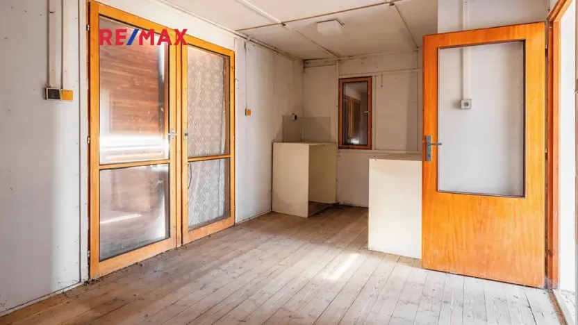 Prodej vily, Radvanec, 420 m2