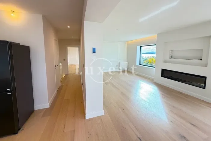 Prodej vily, Zadar, Chorvatsko, Krešimirova obala, 246 m2