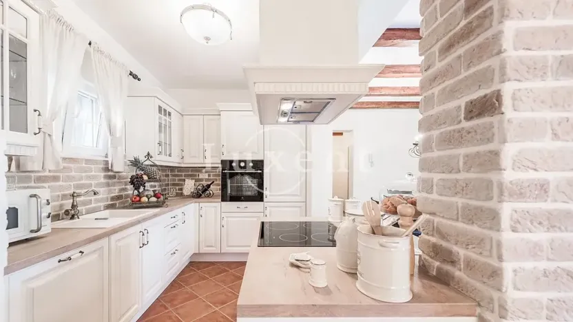 Prodej vily, Zadar, Chorvatsko, 410 m2