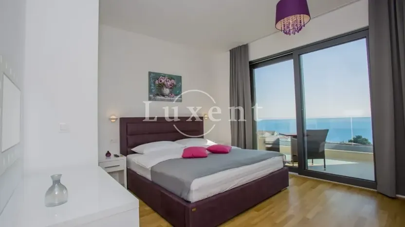 Prodej vily, Makarska, Chorvatsko, 350 m2