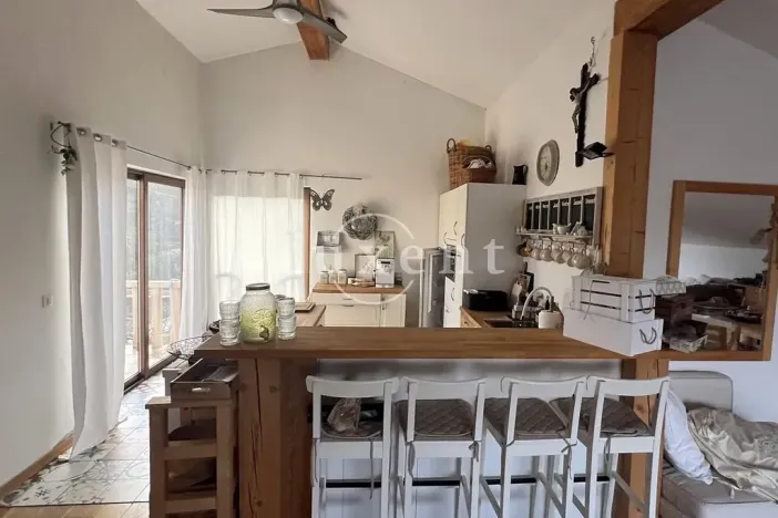 Prodej vícegeneračního domu, Splitska, Chorvatsko, 190 m2