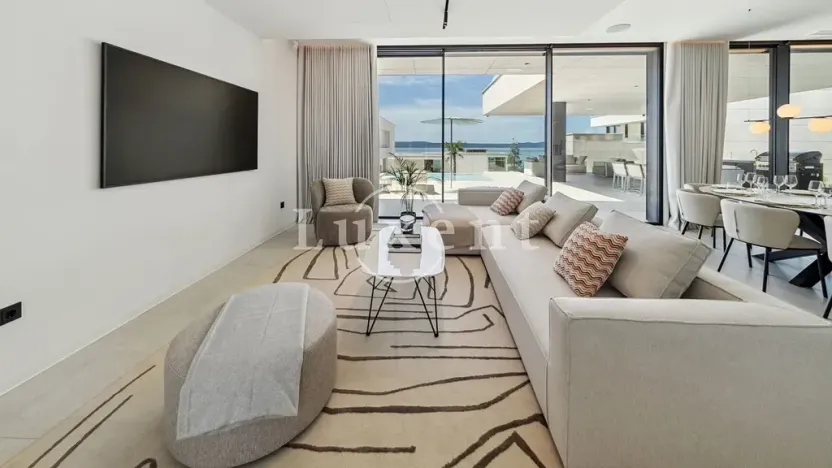 Prodej vily, Ugljan, Chorvatsko, 219 m2