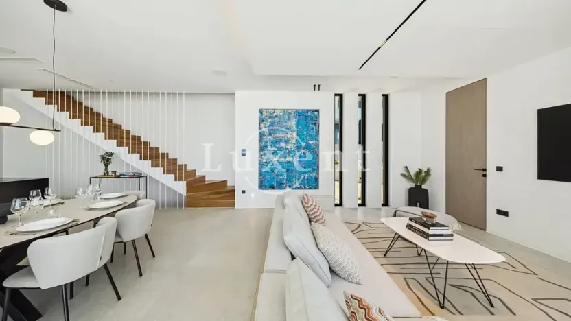 Prodej vily, Ugljan, Chorvatsko, 219 m2