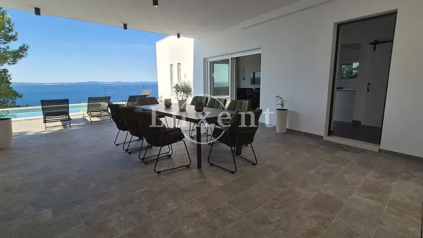 Prodej vily, Omiš, Chorvatsko, 240 m2