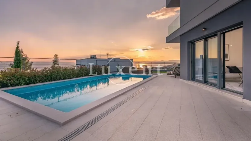 Prodej vily, Split, Chorvatsko, 320 m2