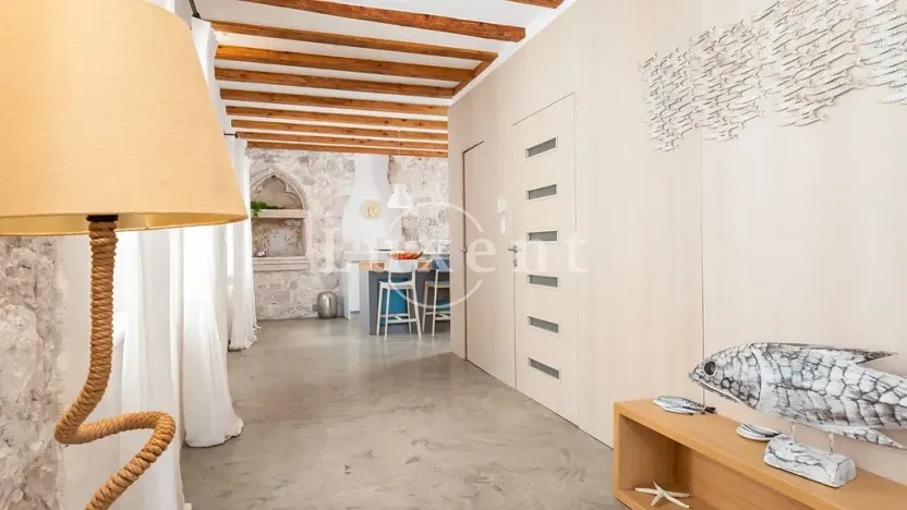 Prodej atypického bytu, Hvar, Chorvatsko, 120 m2