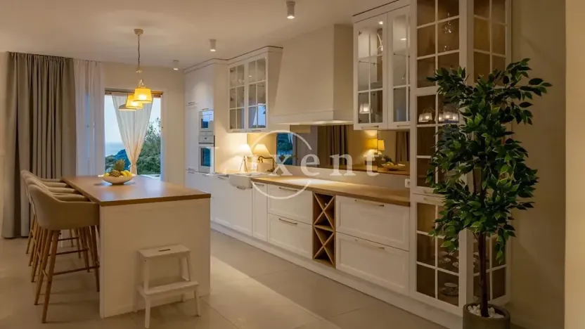 Prodej vily, Rogoznica, Chorvatsko, 220 m2