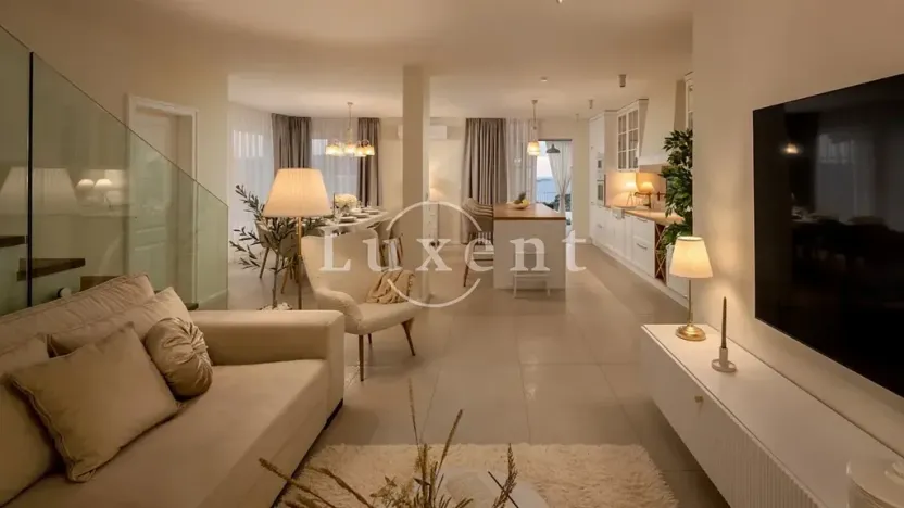 Prodej vily, Rogoznica, Chorvatsko, 220 m2