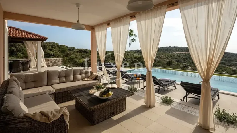 Prodej vily, Rogoznica, Chorvatsko, 220 m2