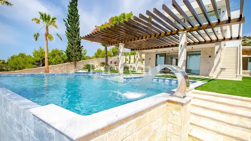 Prodej vily, Rogoznica, Chorvatsko, 460 m2