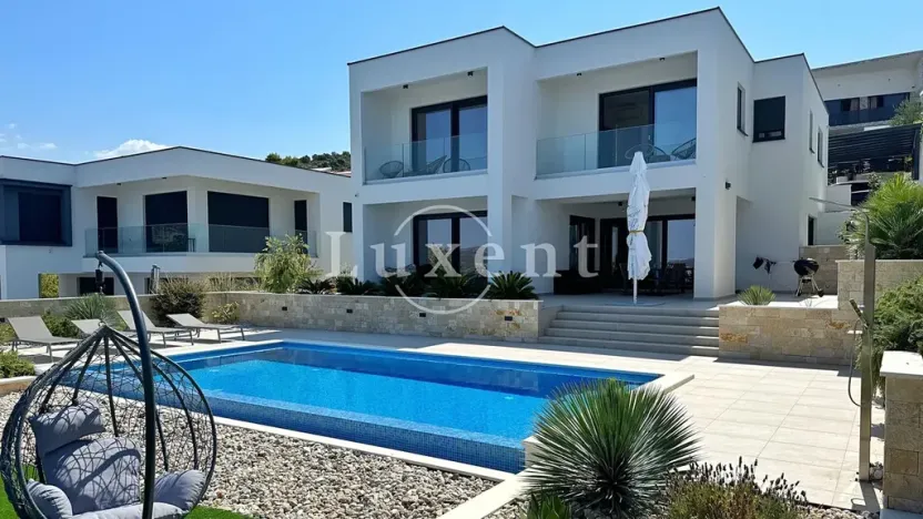 Prodej vily, Rogoznica, Chorvatsko, 280 m2