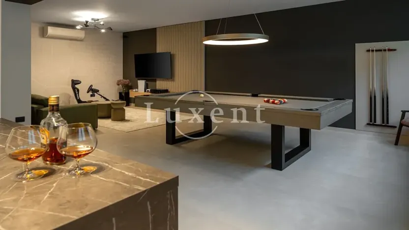 Prodej vily, Split, Chorvatsko, 350 m2