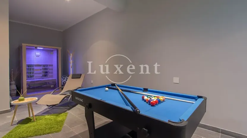 Prodej vily, Trogir, Chorvatsko, 325 m2