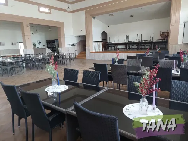 Prodej restaurace, Nová Ves u Bakova, 640 m2