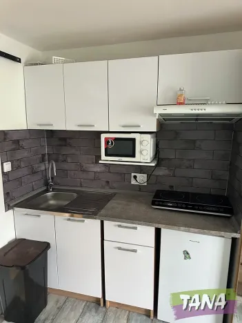 Prodej restaurace, Nová Ves u Bakova, 640 m2