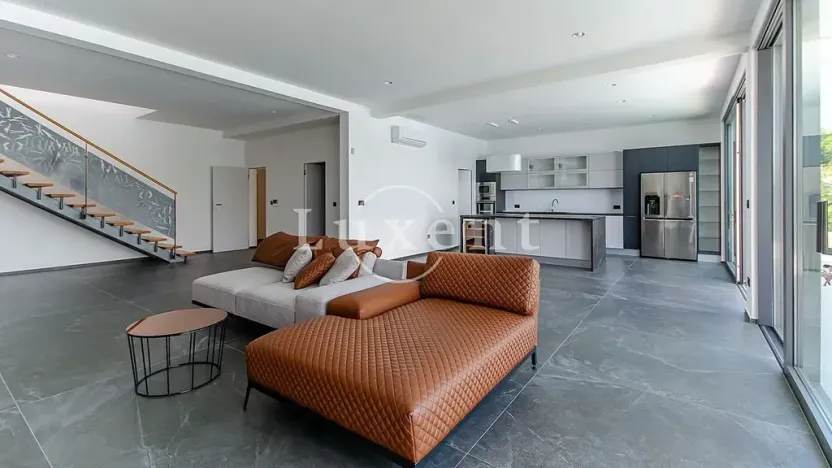 Prodej vily, Trogir, Chorvatsko, 349 m2