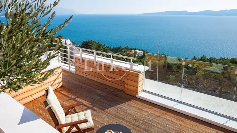 Prodej vily, Omiš, Chorvatsko, 298 m2