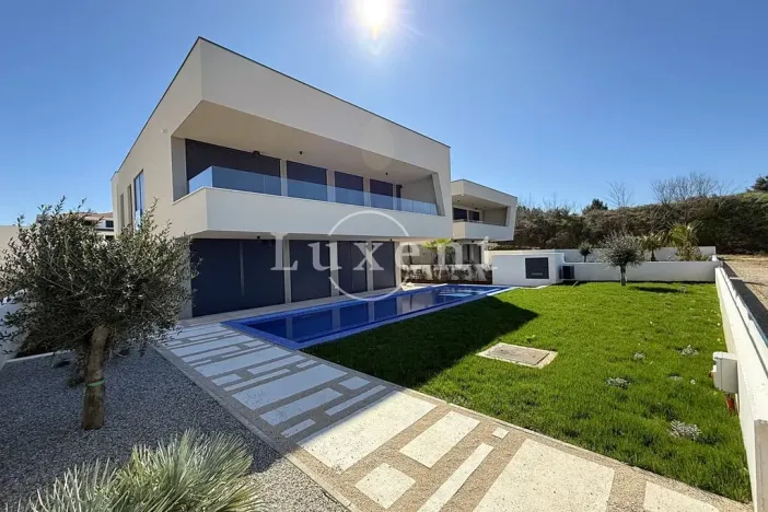 Prodej vily, Zadar, Chorvatsko, 314 m2