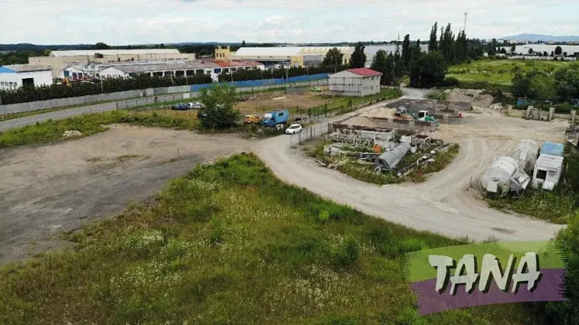 Prodej komerčního pozemku, Mnichovo Hradiště, 6745 m2