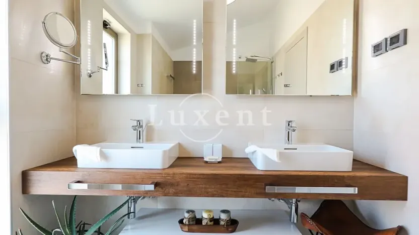 Prodej vily, Zadar, Chorvatsko, 343 m2