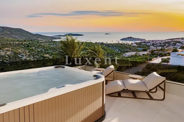 Prodej bytu 4+kk, Primošten, Chorvatsko, 124 m2