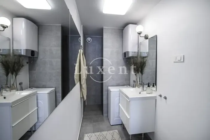 Prodej rodinného domu, Rogoznica, Chorvatsko, 200 m2