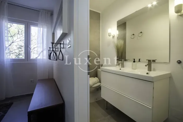 Prodej bytu 3+kk, Rogoznica, Chorvatsko, 82 m2