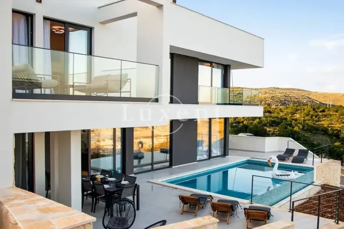 Prodej rodinného domu, Trogir, Chorvatsko, 320 m2