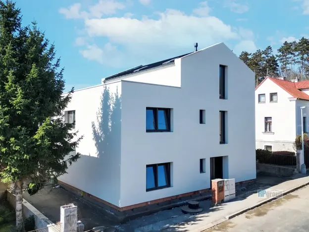 Prodej rodinného domu, Praha - Modřany, Vošahlíkova, 360 m2