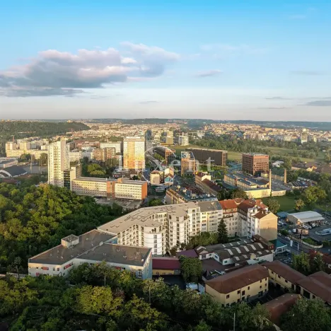 Prodej obchodního prostoru, Praha - Libeň, Na kopečku, 126 m2