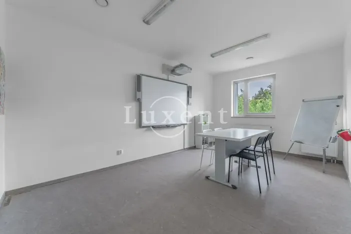 Prodej komerční nemovitosti, Praha - Strašnice, Olešská, 310 m2
