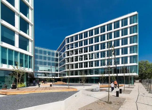 Pronájem kanceláře, Praha - Holešovice, Plynární, 171 m2