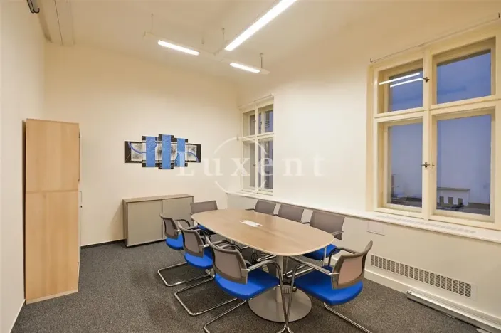 Pronájem kanceláře, Praha - Nové Město, Politických vězňů, 117 m2