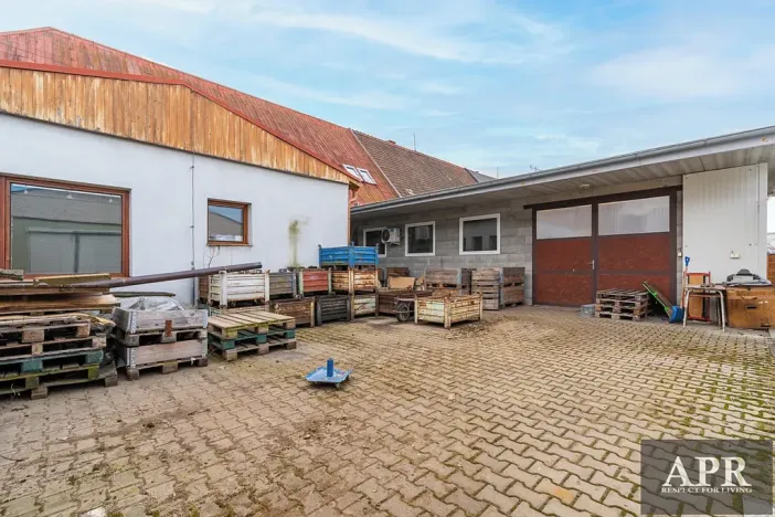 Prodej výrobních prostor, Vlčnov, 403 m2